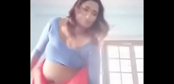  Swathi naidu latest videos while shooting dress change part -1